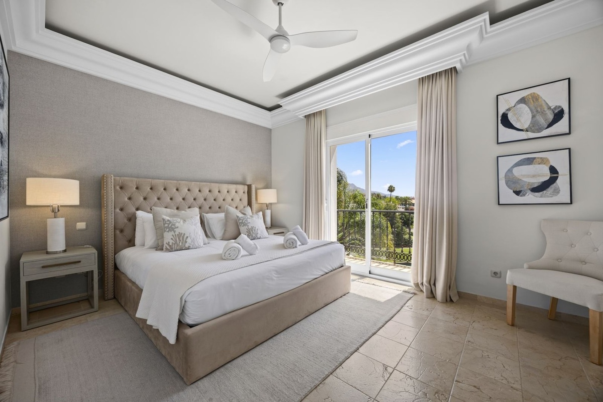 Resale - Villa - Benahavís - Benahavís Centro