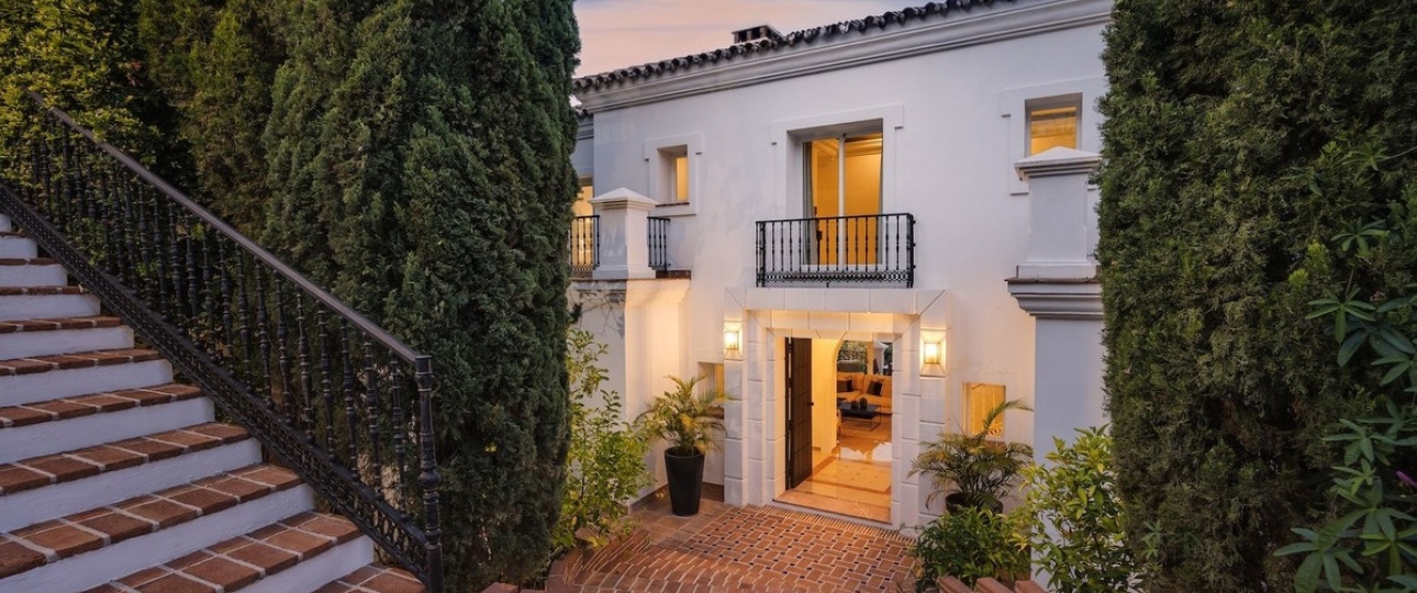 Resale - Villa - Benahavís - Benahavís Centro