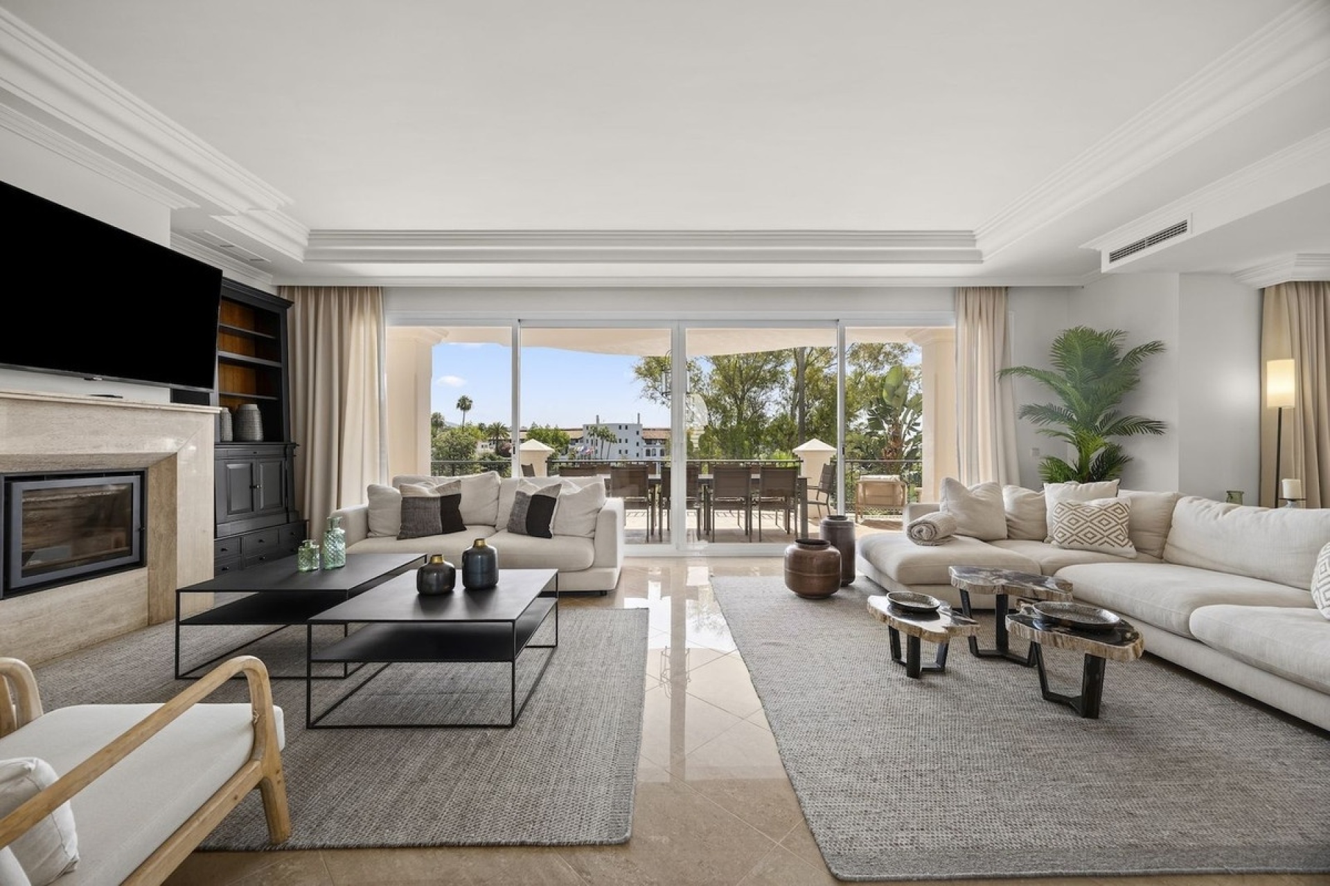 Resale - Villa - Benahavís - Benahavís Centro