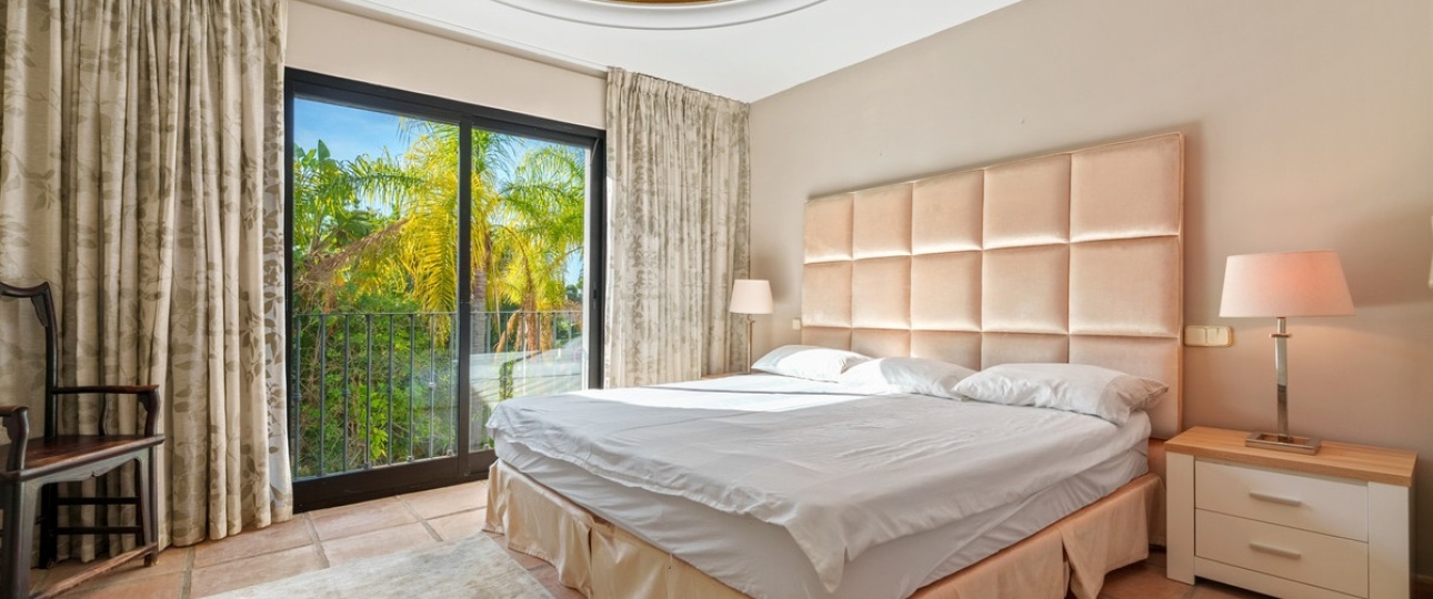 Resale - Villa - Benahavís - Benahavís Centro