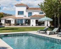 Resale - Villa - Benahavís - Benahavís Centro