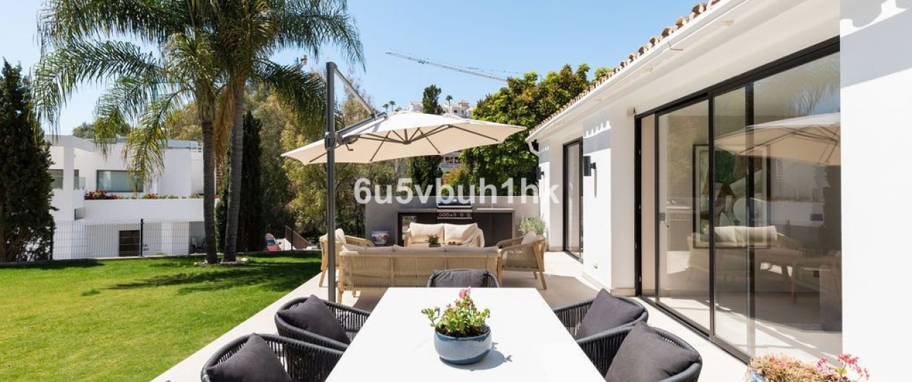 Resale - Villa - Benahavís - Benahavís Centro