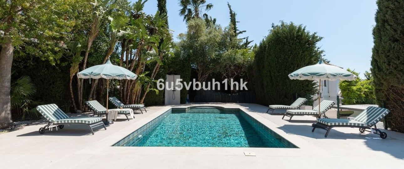 Resale - Villa - Benahavís - Benahavís Centro