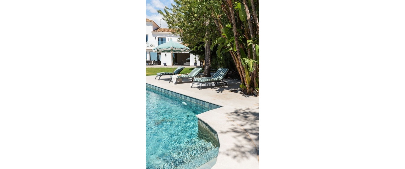 Resale - Villa - Benahavís - Benahavís Centro