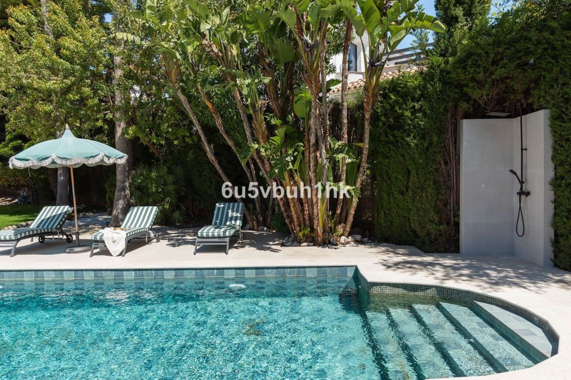 Resale - Villa - Benahavís - Benahavís Centro
