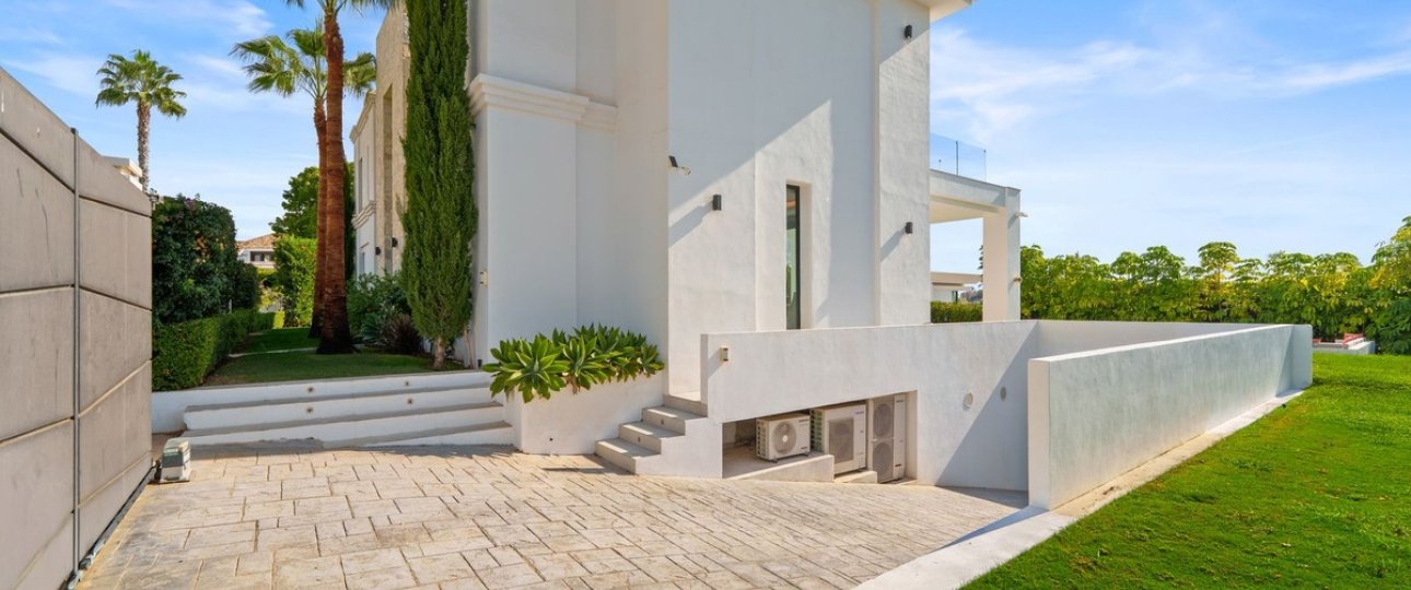 Resale - Villa - Benahavís - Benahavís Centro
