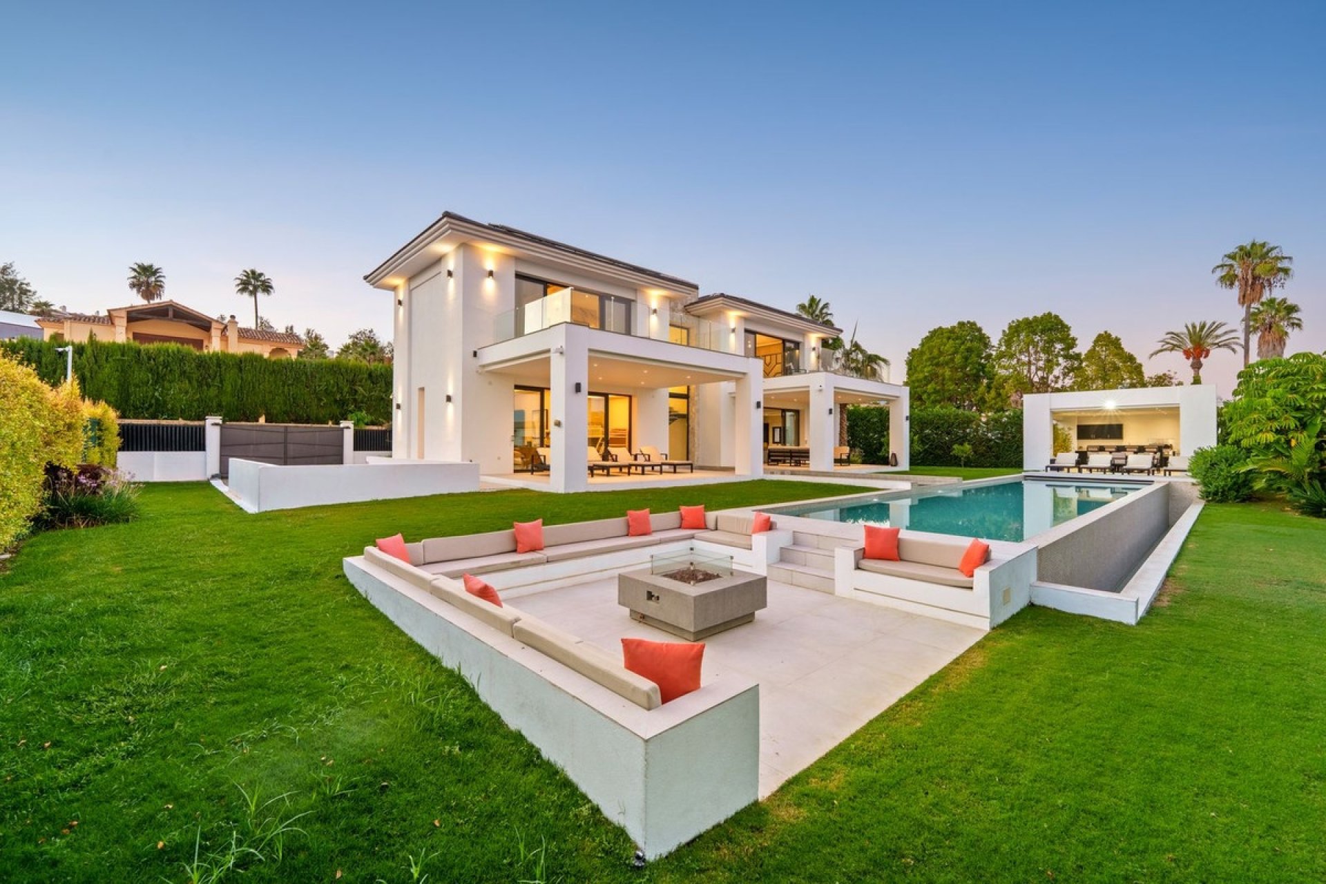 Resale - Villa - Benahavís - Benahavís Centro