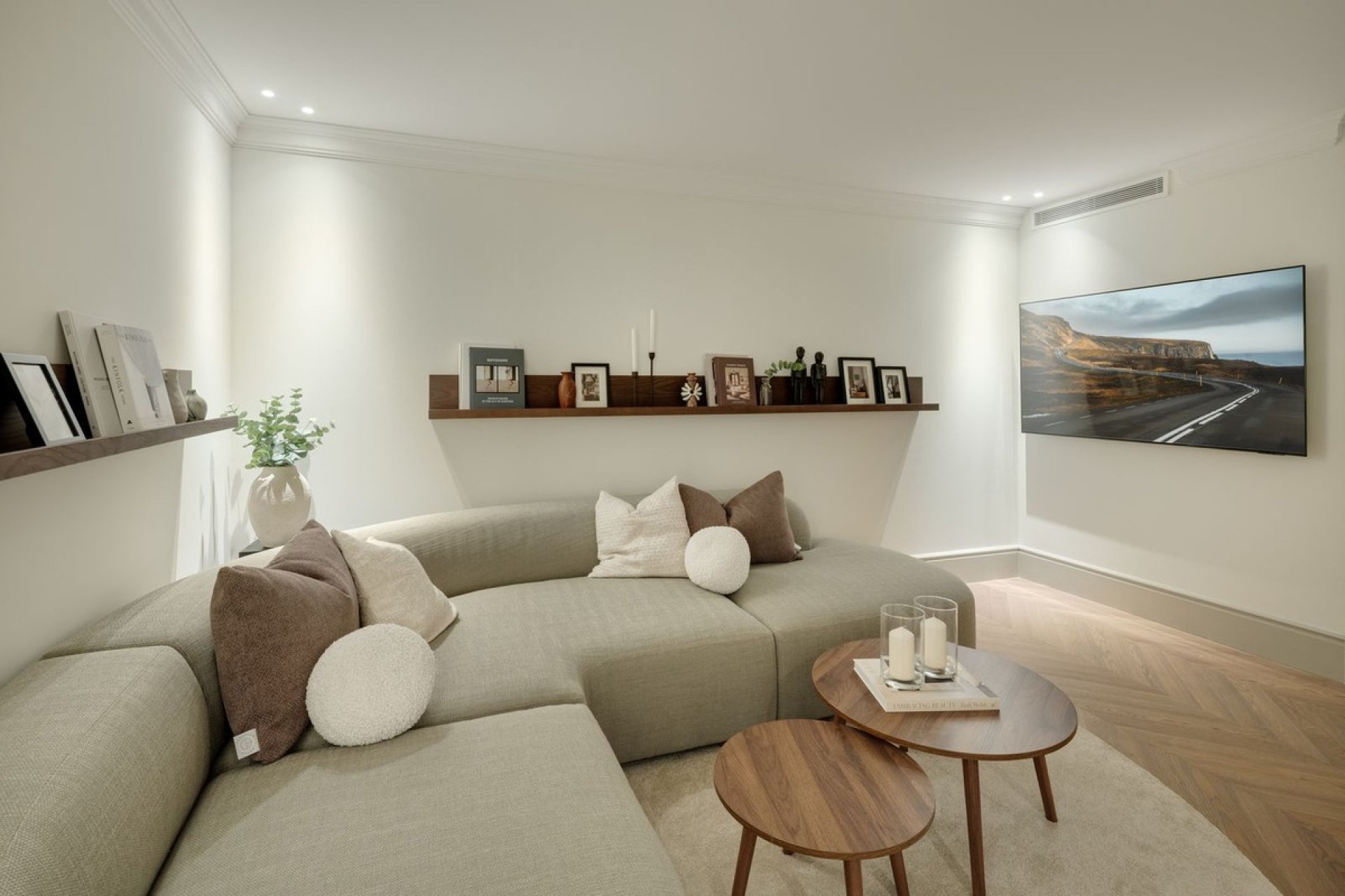 Resale - Villa - Benahavís - Benahavís Centro