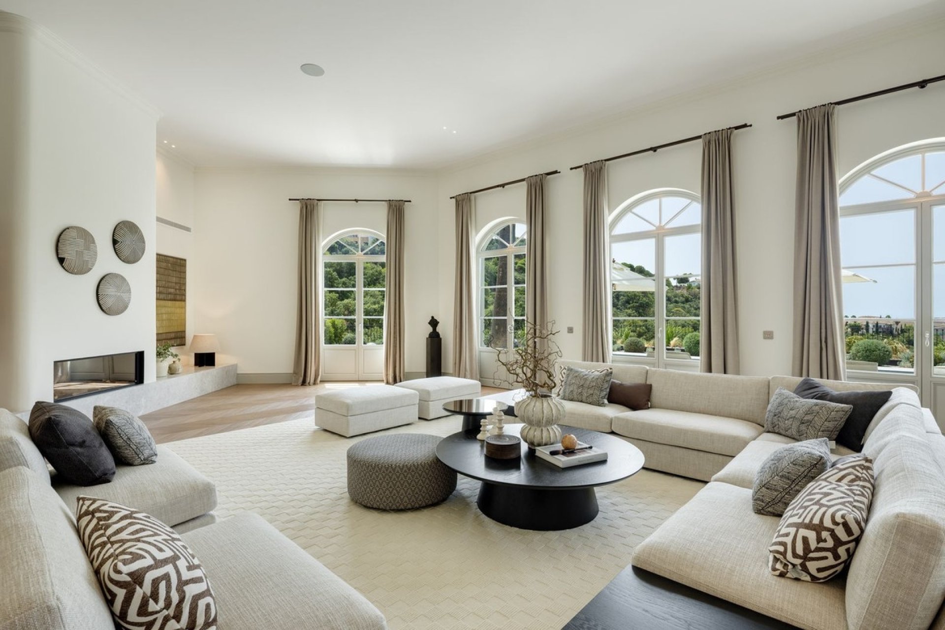 Resale - Villa - Benahavís - Benahavís Centro