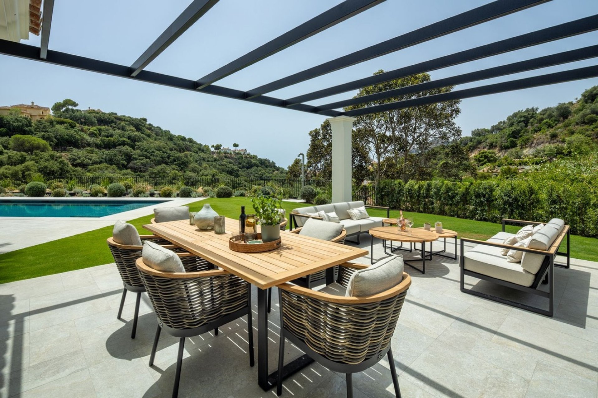 Resale - Villa - Benahavís - Benahavís Centro
