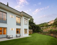 Resale - Villa - Benahavís - Benahavís Centro