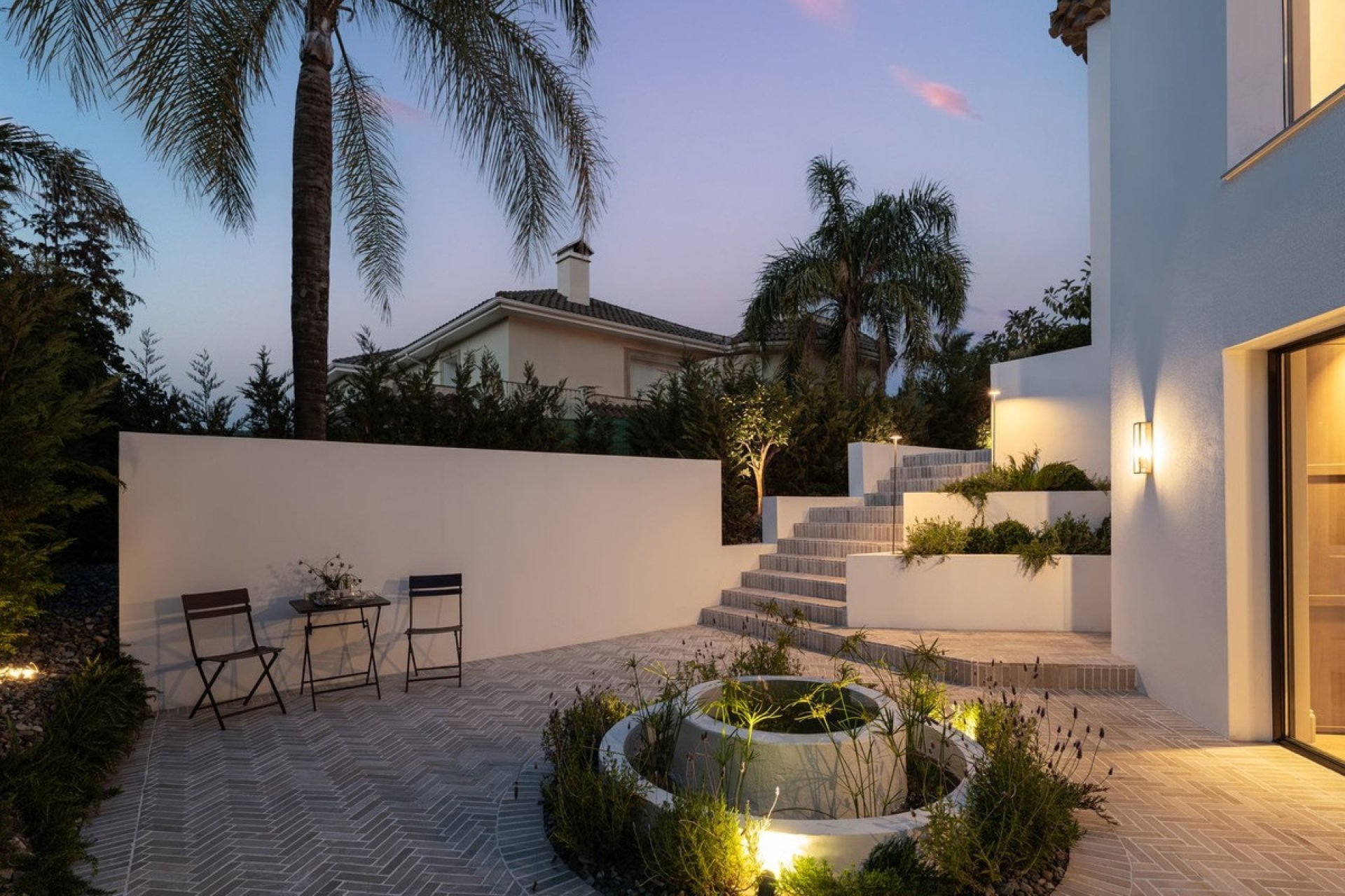 Resale - Villa - Benahavís - Benahavís Centro