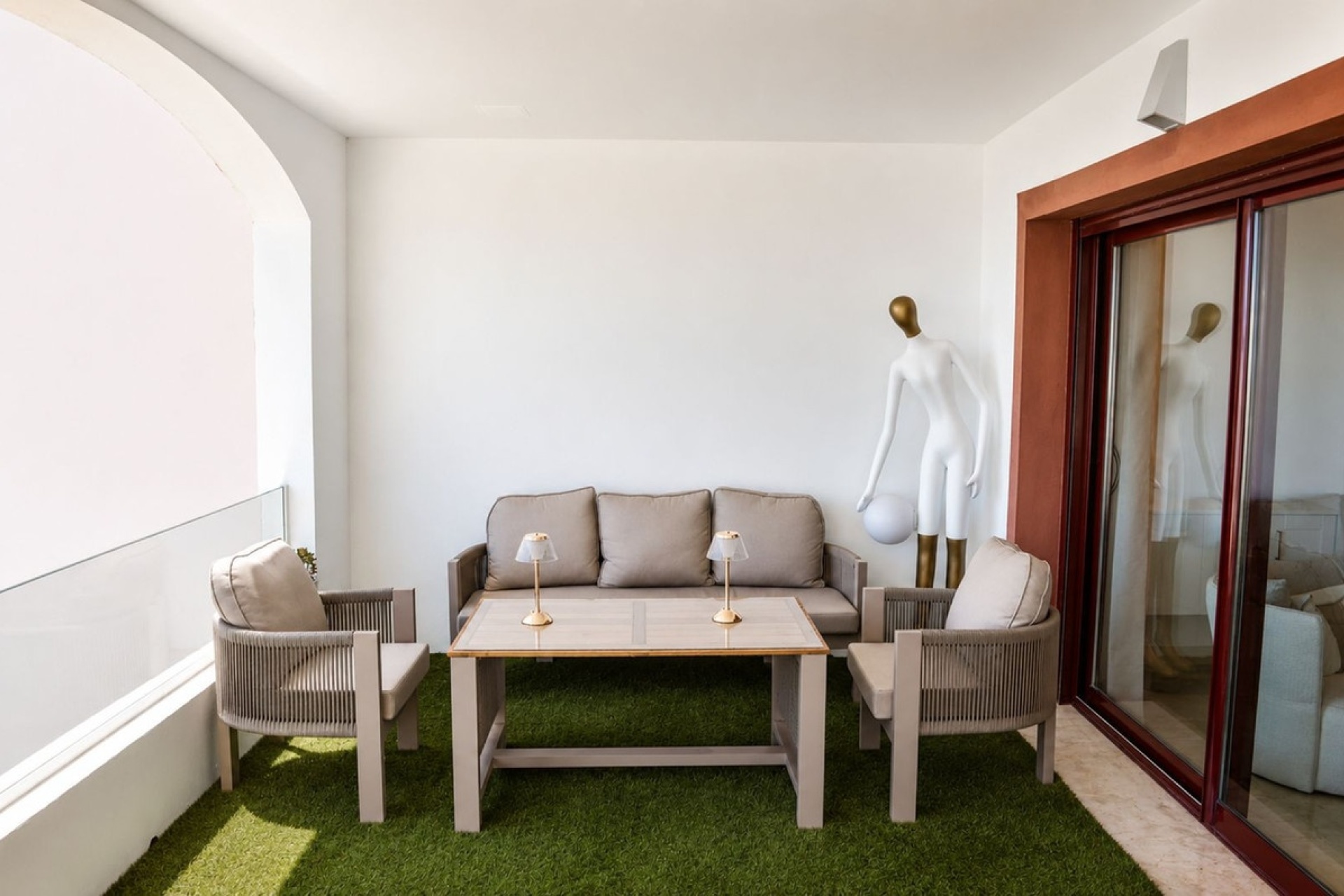 Resale - Villa - Benahavís - Benahavís Centro