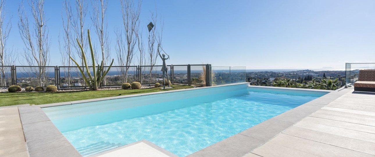 Resale - Villa - Benahavís - Benahavís Centro
