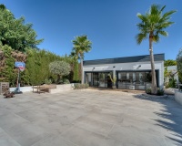 Resale - Villa - Benahavís - Benahavís Centro