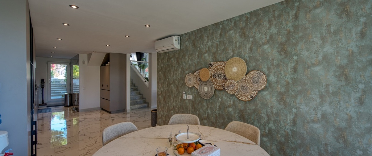Resale - Villa - Benahavís - Benahavís Centro