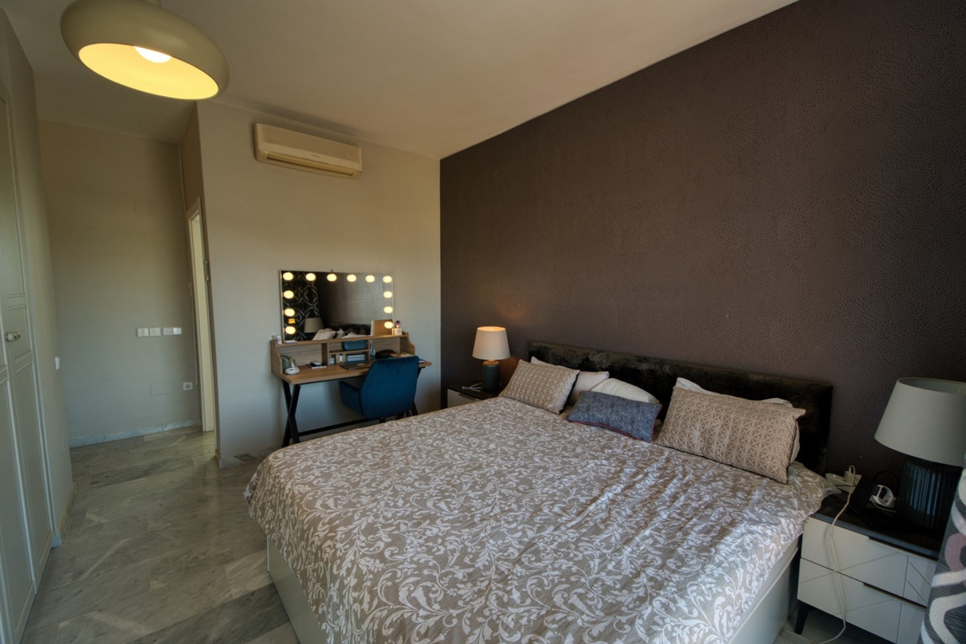 Resale - Villa - Benahavís - Benahavís Centro
