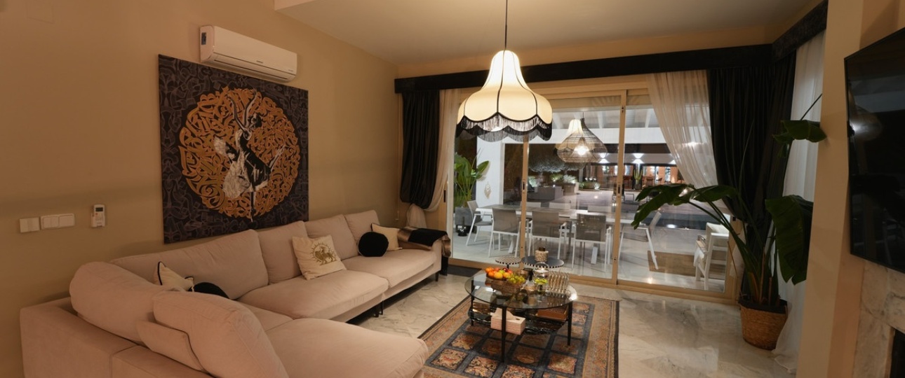 Resale - Villa - Benahavís - Benahavís Centro