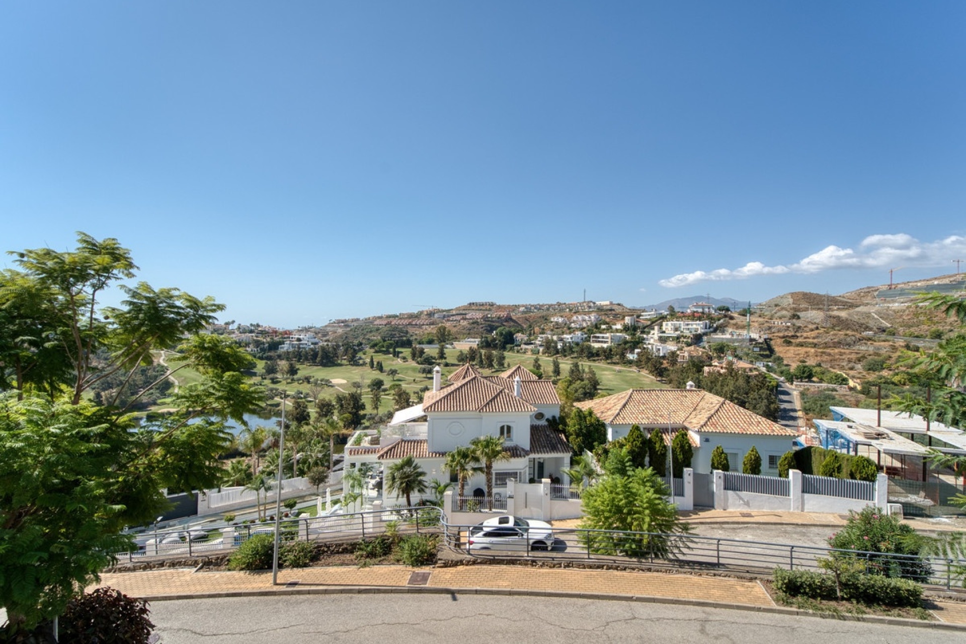 Resale - Villa - Benahavís - Benahavís Centro