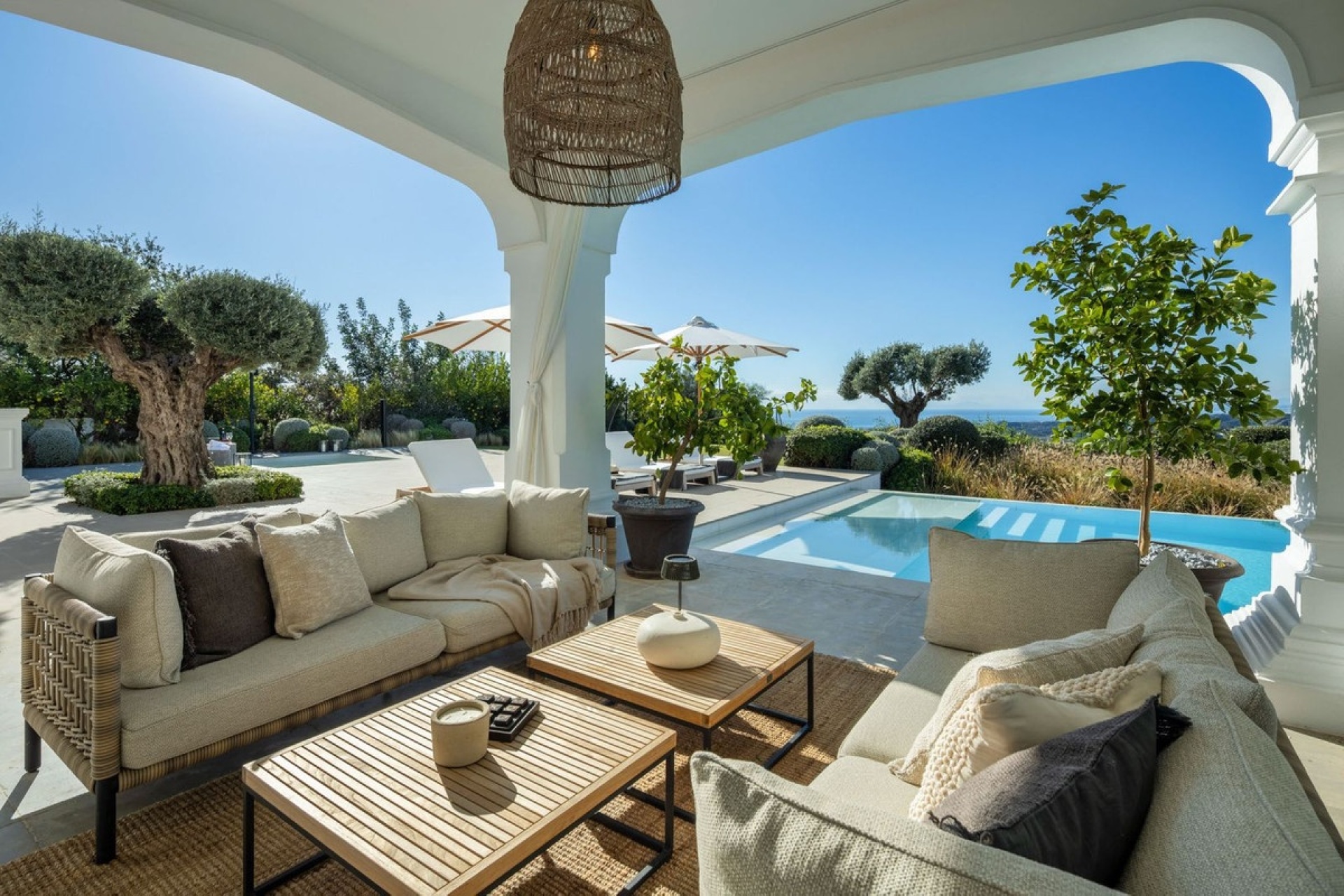 Resale - Villa - Benahavís - Benahavís Centro
