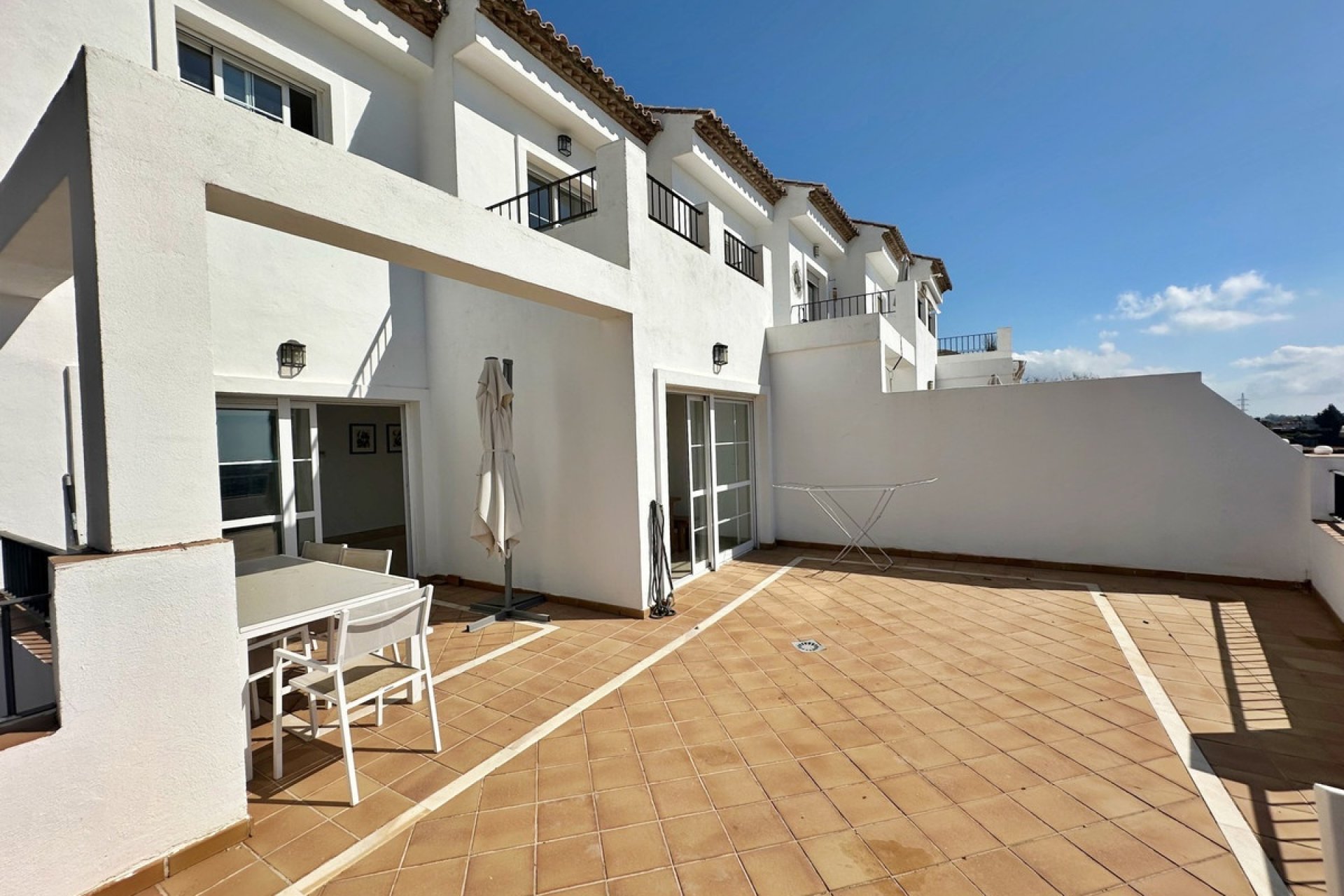 Resale - Villa - Benahavís - Benahavís Centro