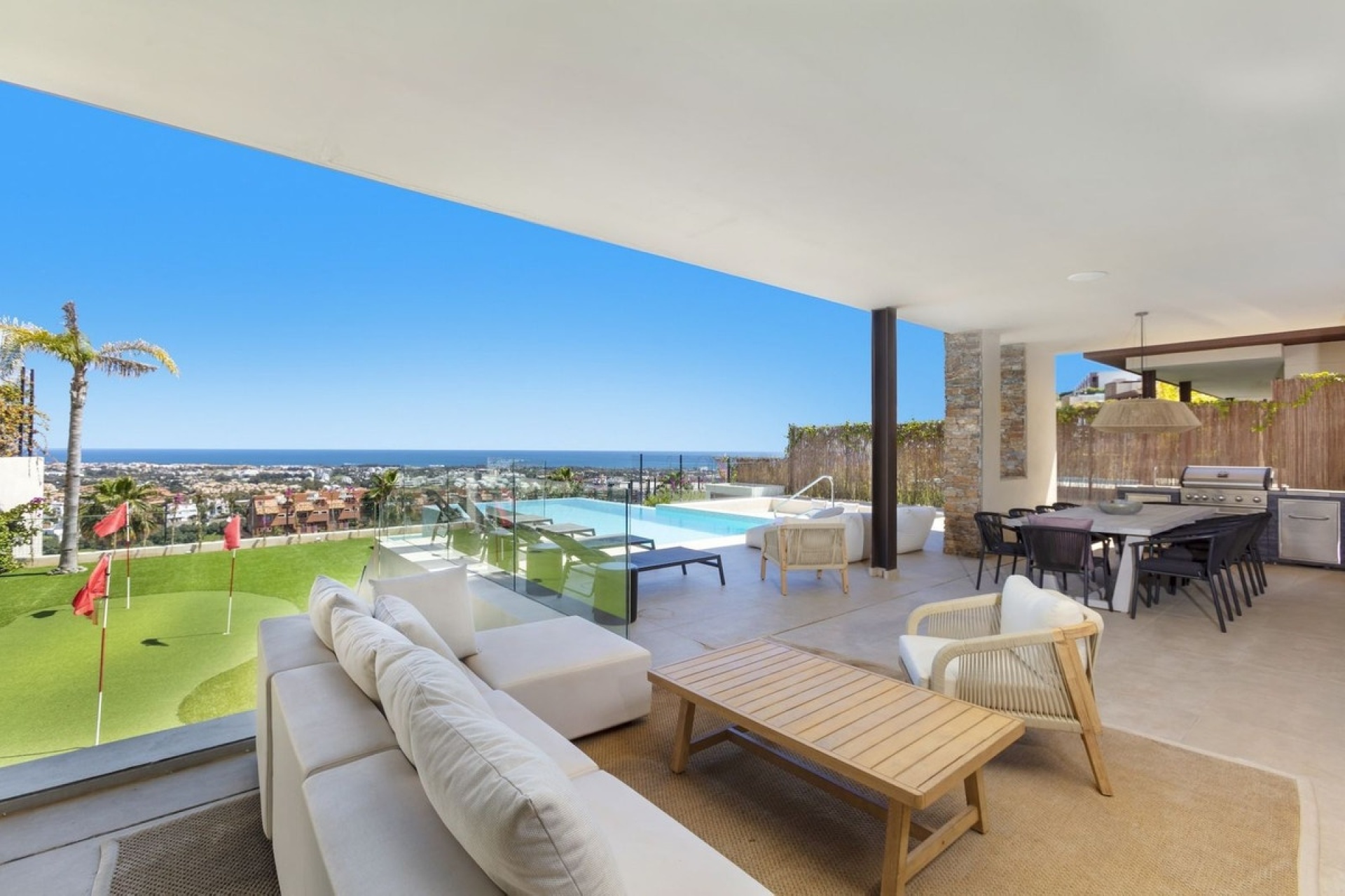 Resale - Villa - Benahavís - Benahavís Centro