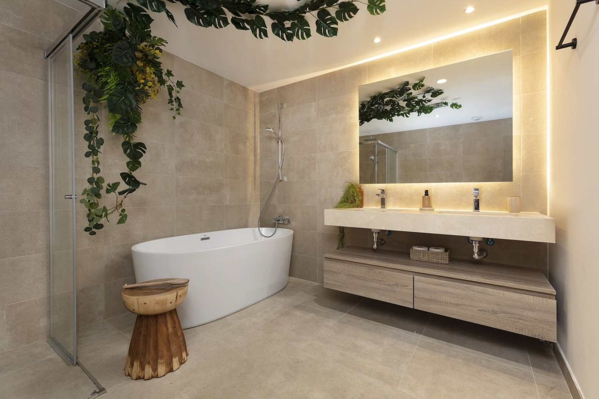 Resale - Villa - Benahavís - Benahavís Centro