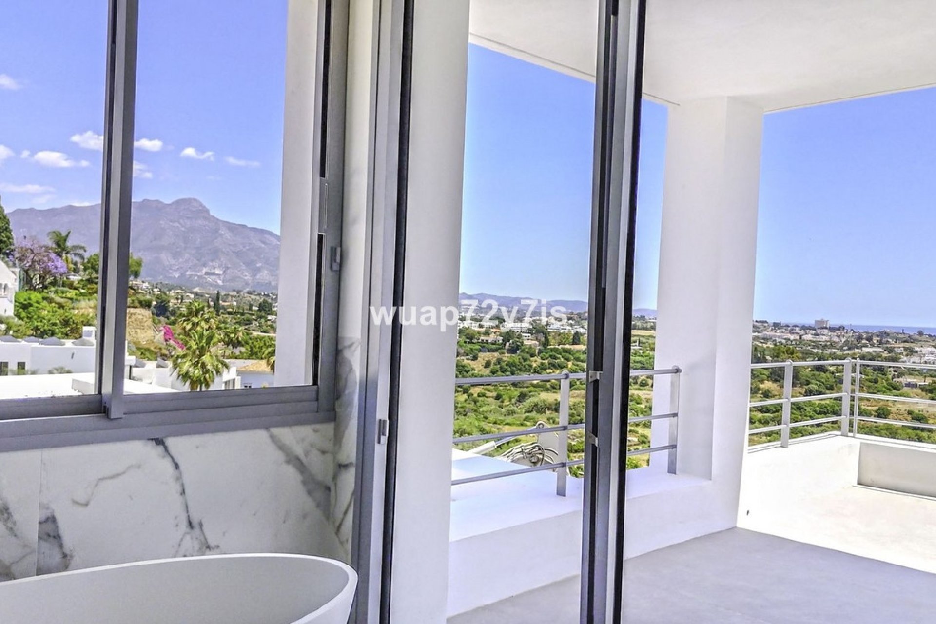 Resale - Villa - Benahavís - Benahavís Centro
