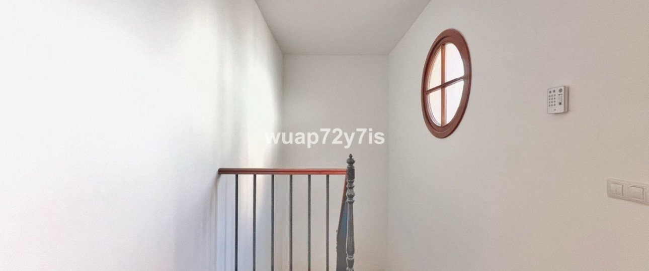 Resale - Villa - Benahavís - Benahavís Centro