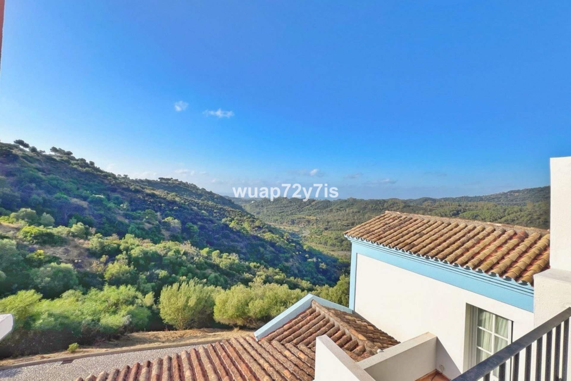 Resale - Villa - Benahavís - Benahavís Centro