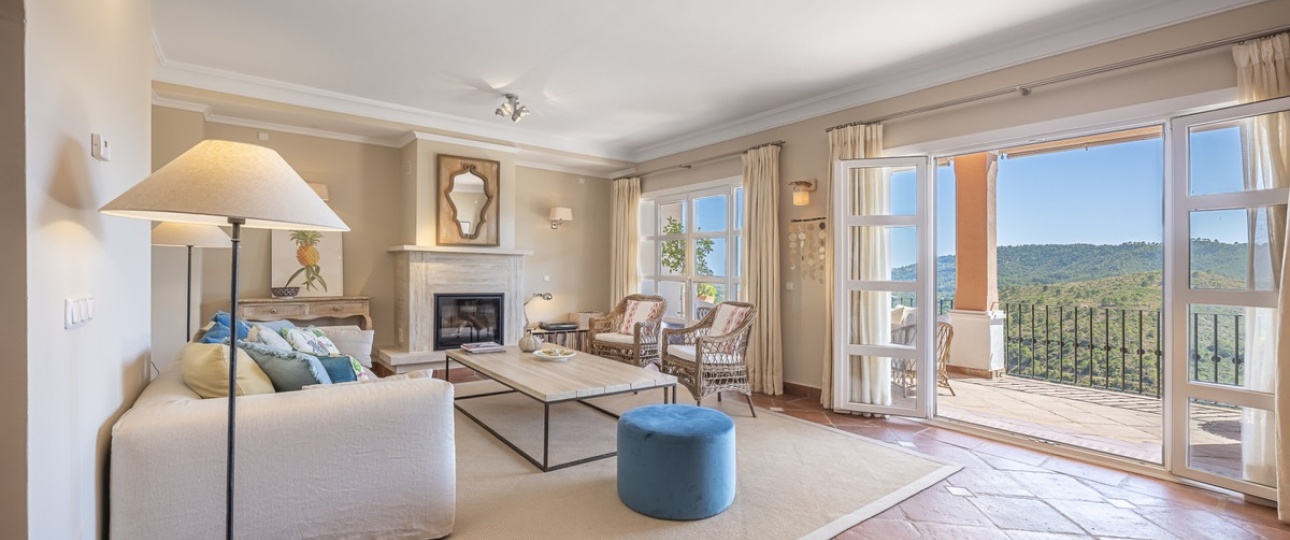 Resale - Villa - Benahavís - Benahavís Centro