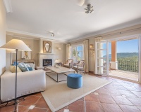 Resale - Villa - Benahavís - Benahavís Centro