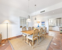 Resale - Villa - Benahavís - Benahavís Centro