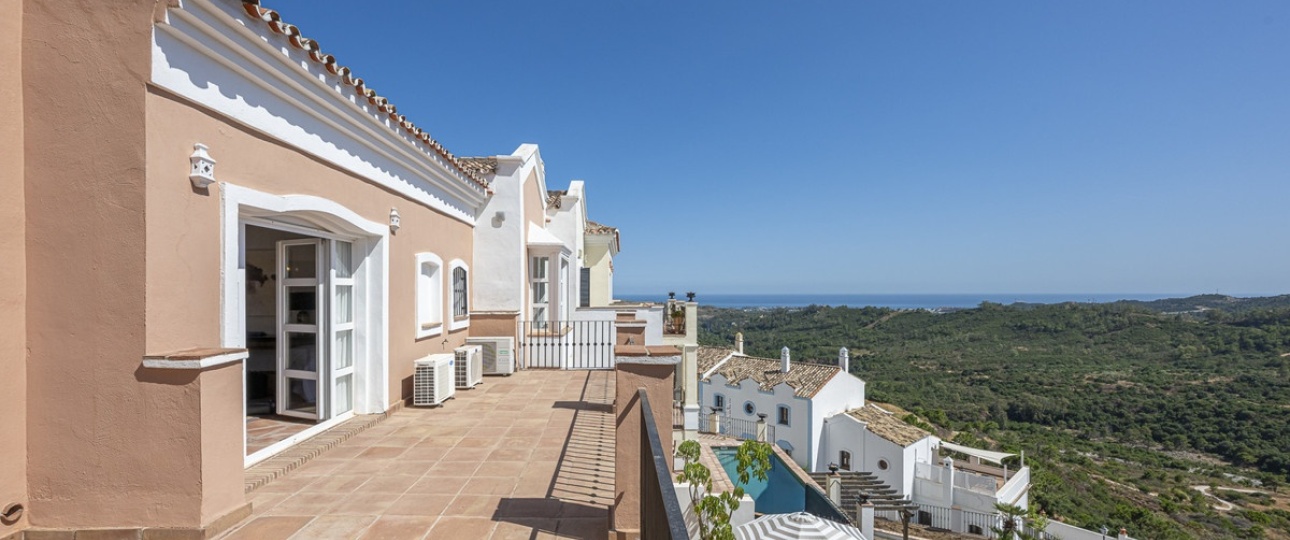Resale - Villa - Benahavís - Benahavís Centro