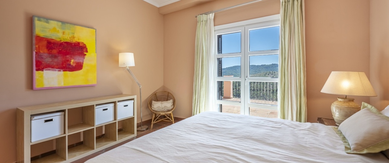 Resale - Villa - Benahavís - Benahavís Centro