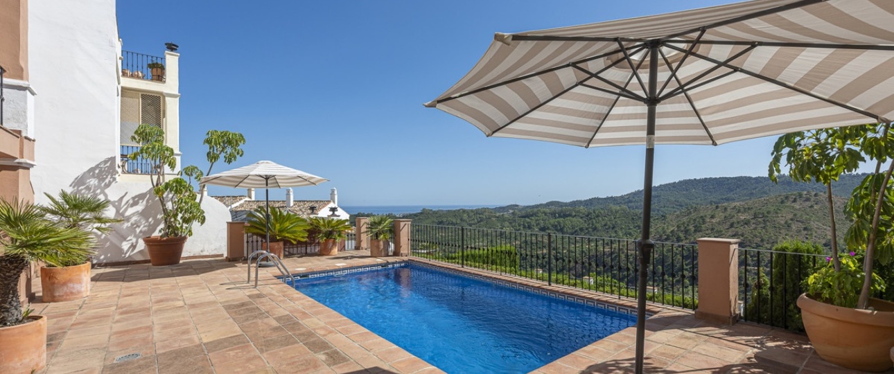 Resale - Villa - Benahavís - Benahavís Centro