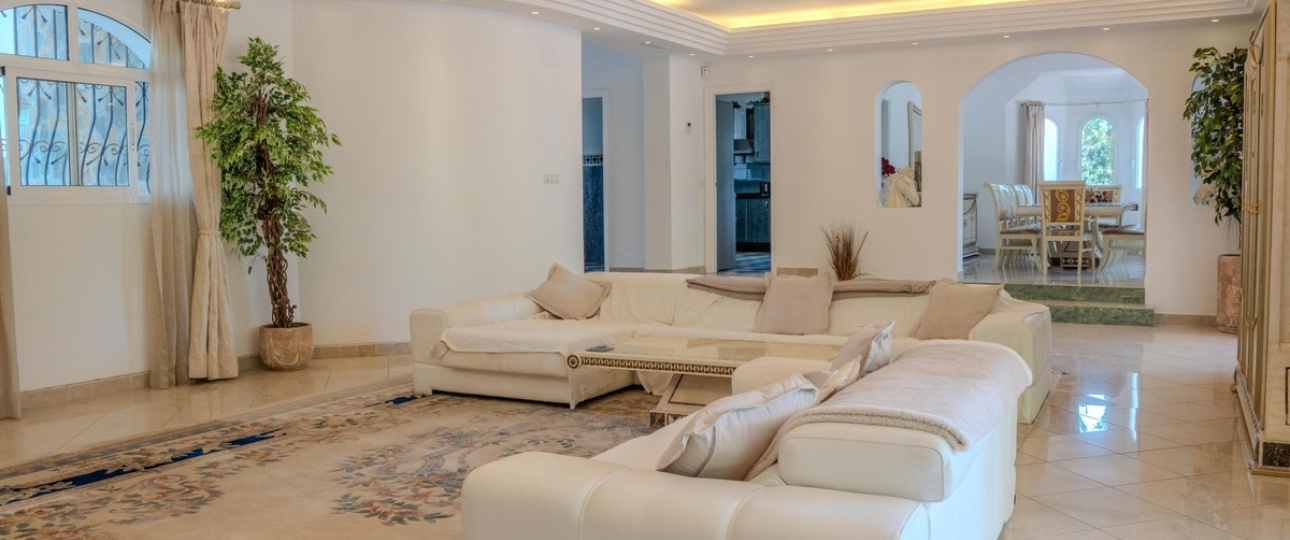 Resale - Villa - Benahavís - Benahavís Centro