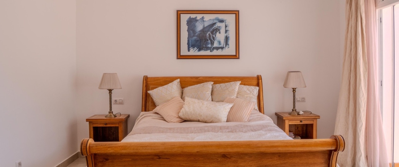 Resale - Villa - Benahavís - Benahavís Centro