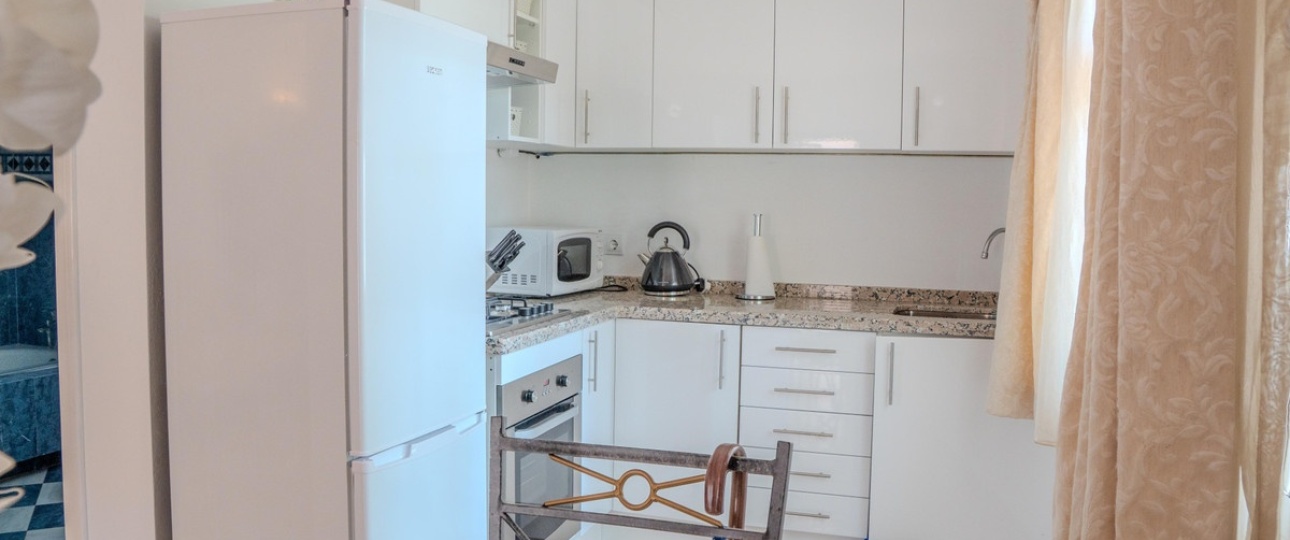 Resale - Villa - Benahavís - Benahavís Centro