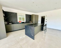 Resale - Villa - Benahavís - Benahavís Centro