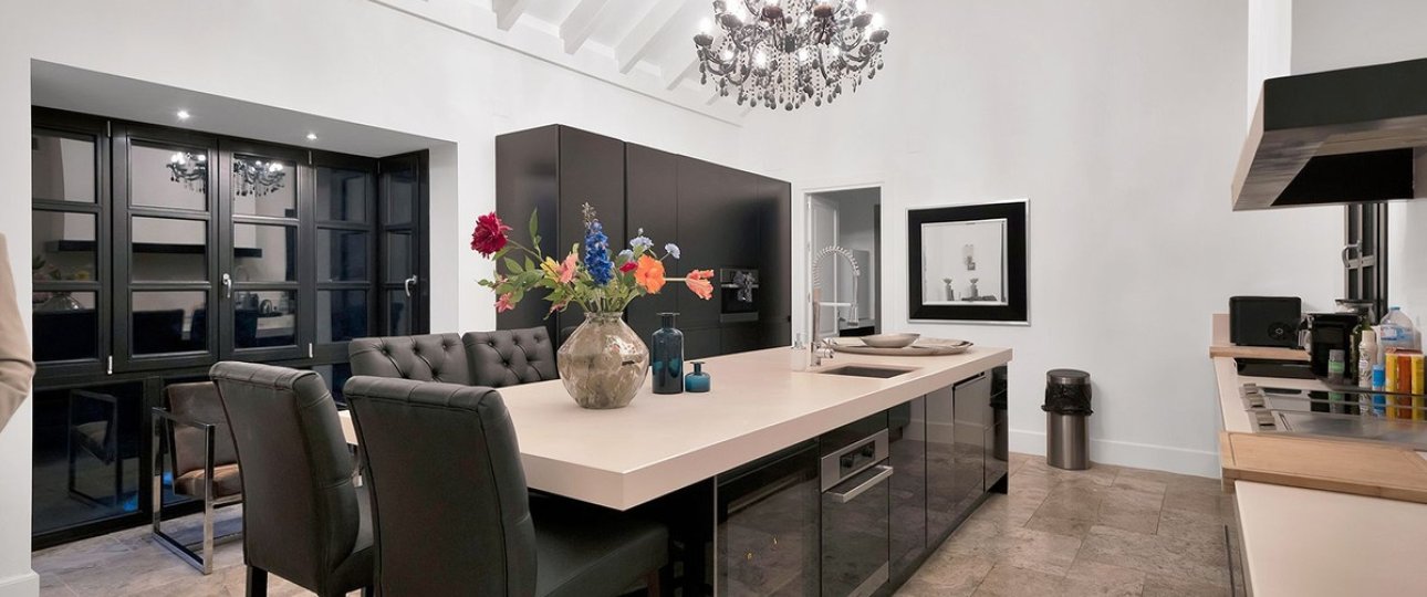 Resale - Villa - Benahavís - Benahavís Centro