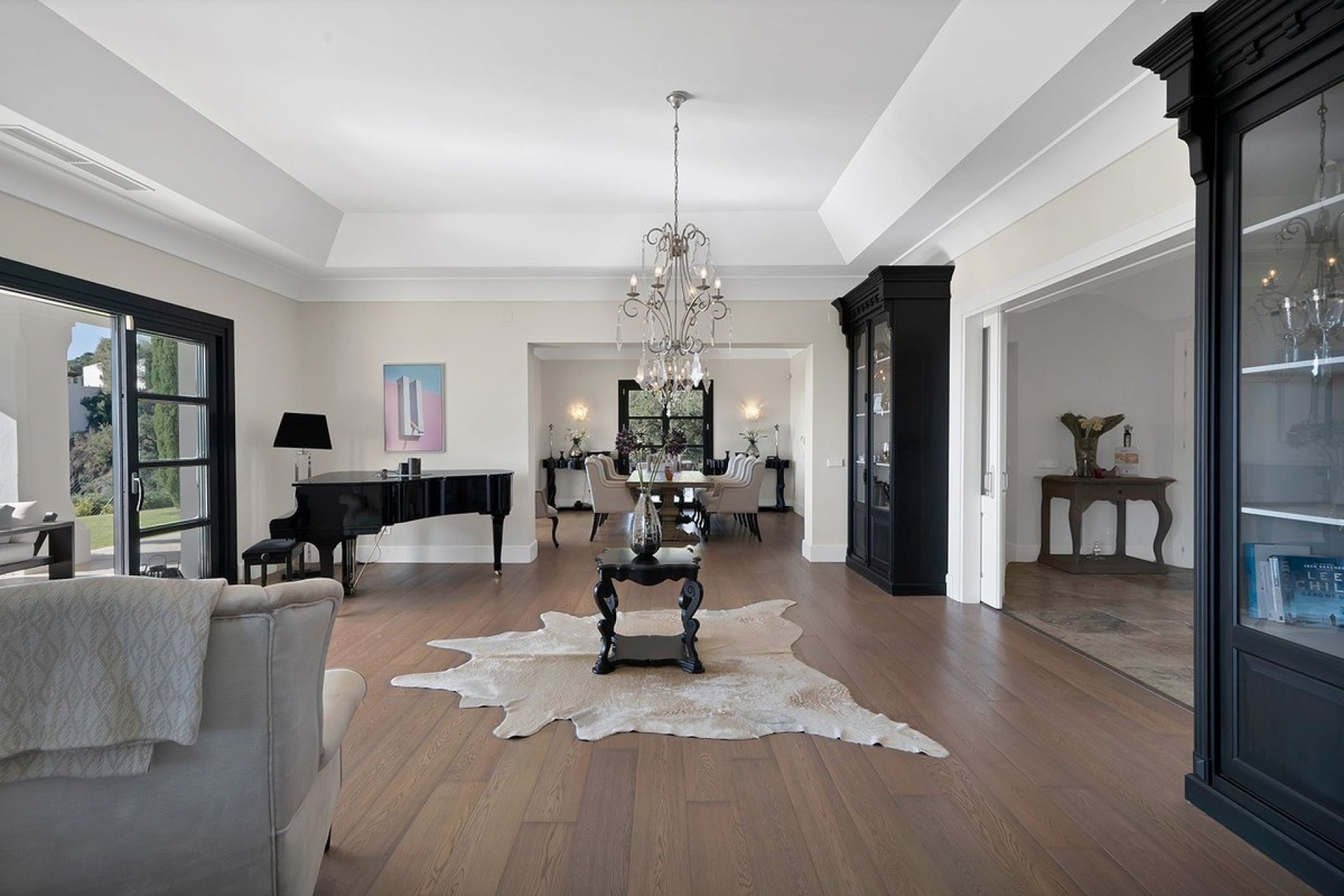 Resale - Villa - Benahavís - Benahavís Centro