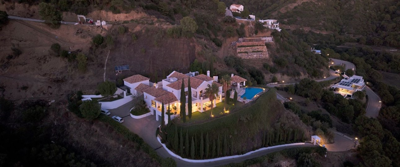 Resale - Villa - Benahavís - Benahavís Centro