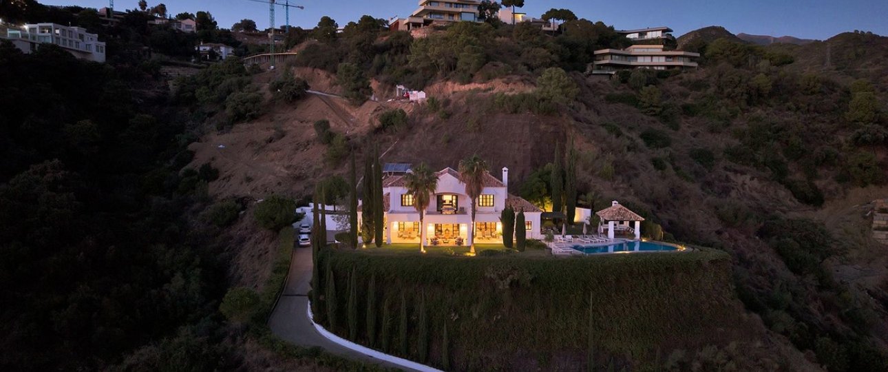Resale - Villa - Benahavís - Benahavís Centro