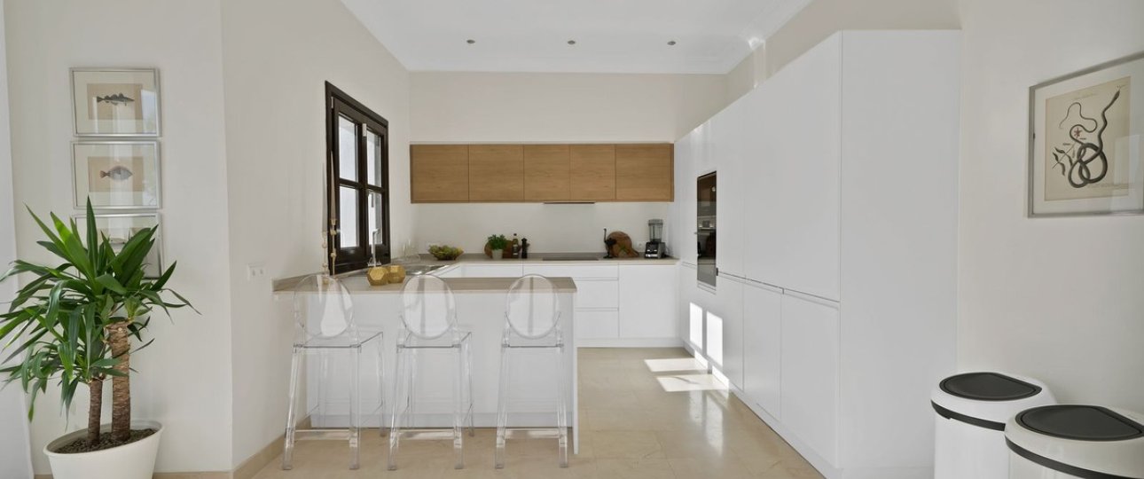 Resale - Villa - Benahavís - Benahavís Centro