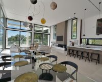 Resale - Villa - Benahavís - Benahavís Centro