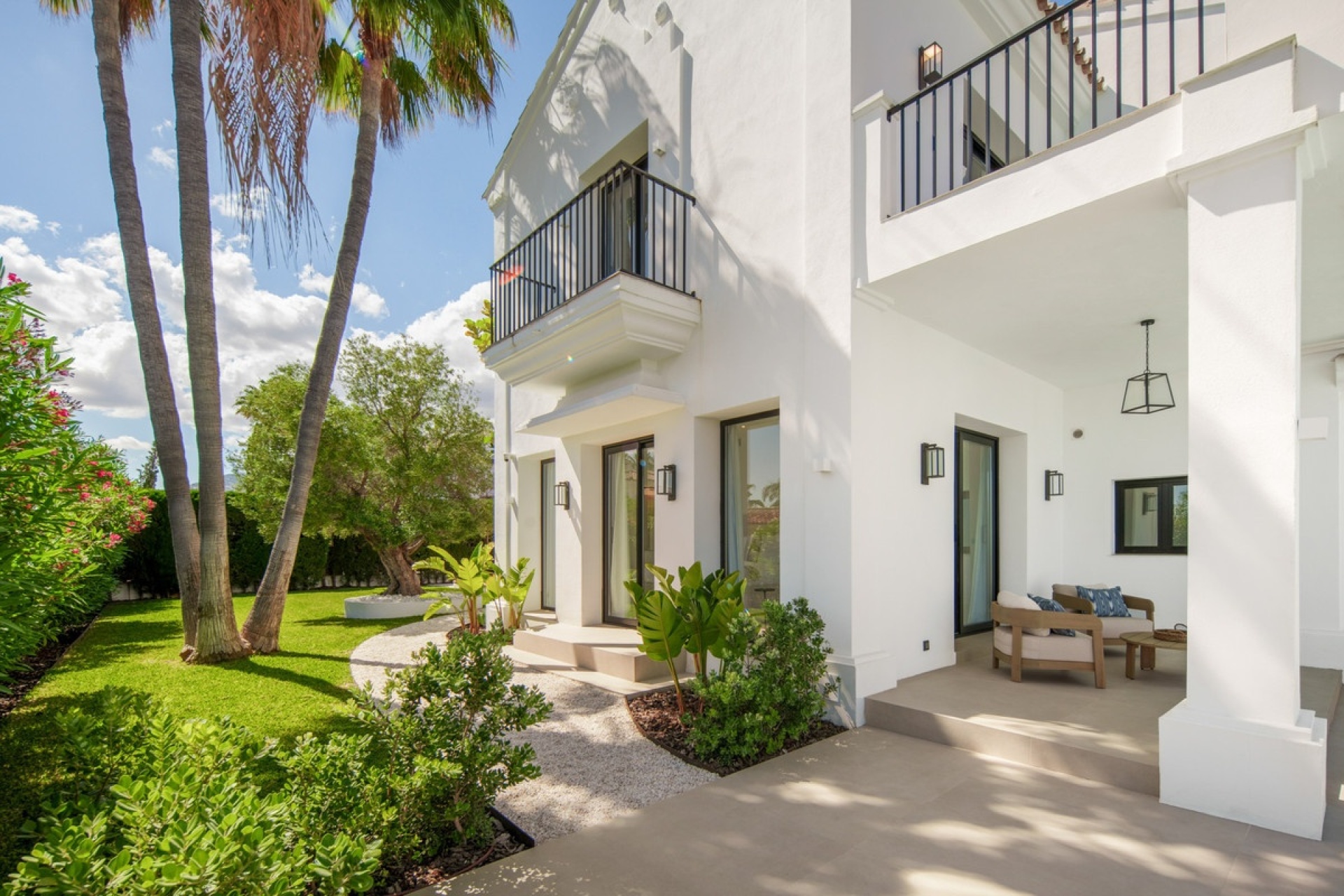 Resale - Villa - Benahavís - Benahavís Centro