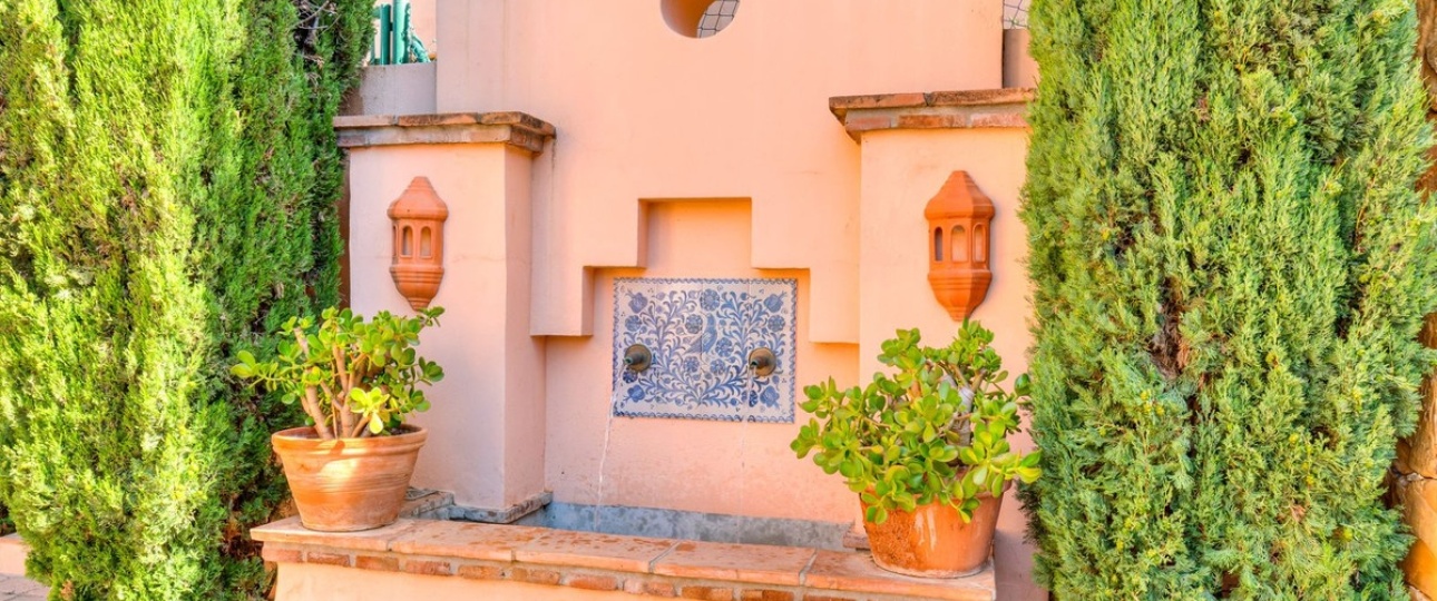 Resale - Villa - Benahavís - Benahavís Centro