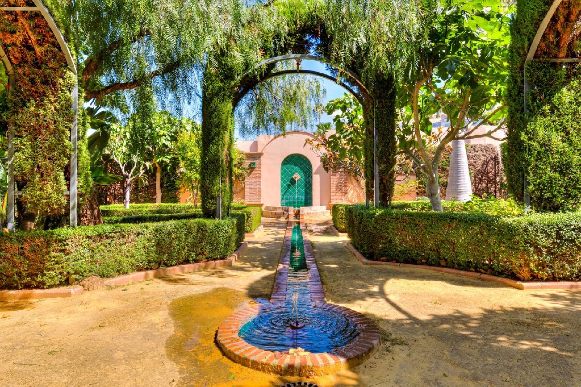 Resale - Villa - Benahavís - Benahavís Centro