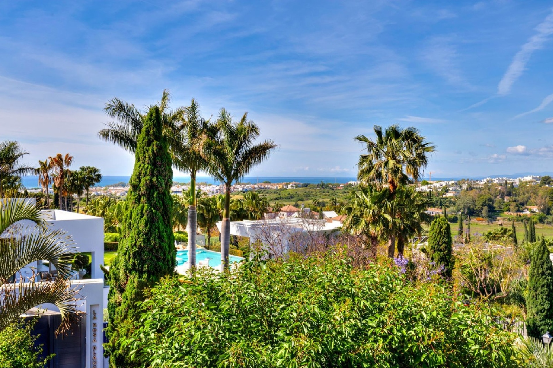 Resale - Villa - Benahavís - Benahavís Centro